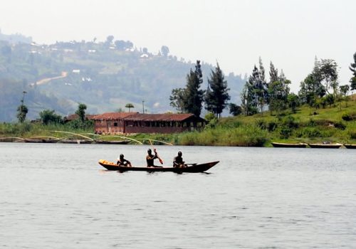 5 Days Golden Monkey Tracking and Lake Kivu Tour